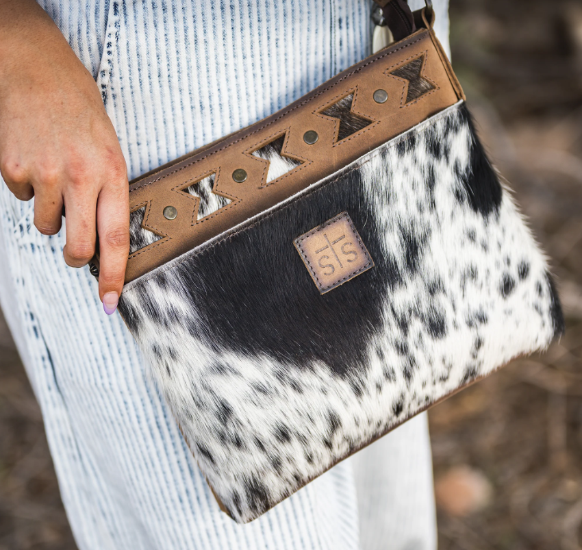 STS Ranchwear Roswell Cowhide Vivian Crossbody