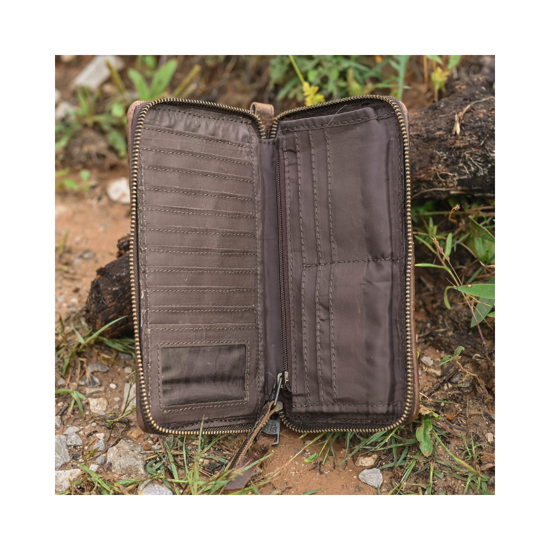 STS Ranchwear Chaynee Mountain Bentley Wallet
