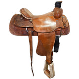Used 15.5" Seven D Team Roping Saddle