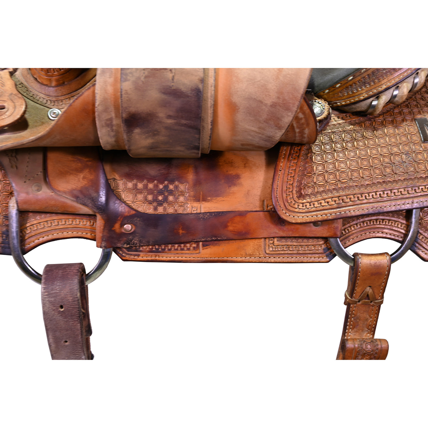Used 15.5" Coolhorse Trophy Team Roping Saddle