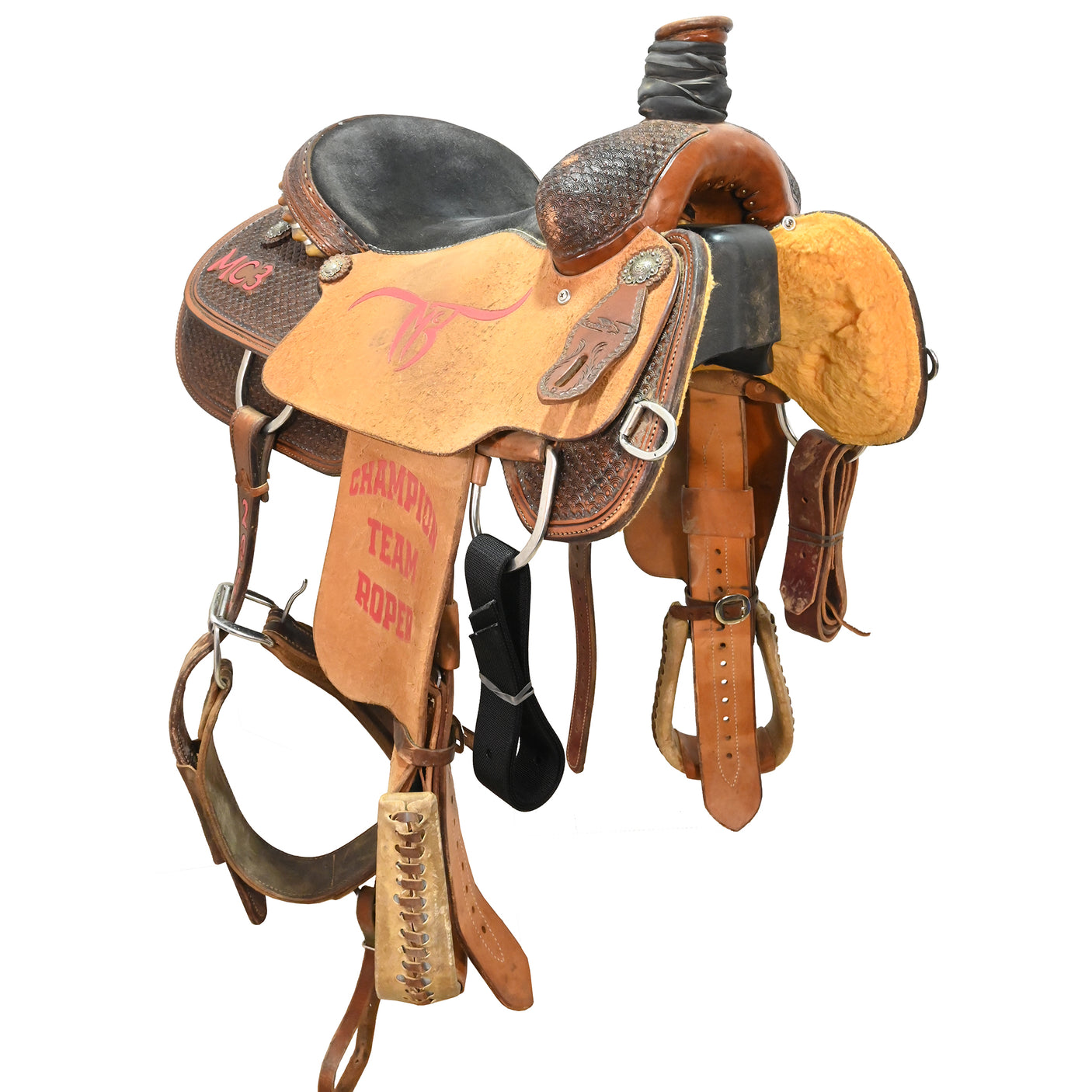 SOLD! Used 15" Coolhorse Trophy Team Roping Saddle
