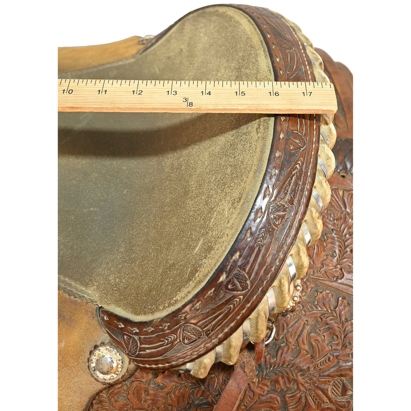 SOLD! Used 16" DHS Team Roping Saddle