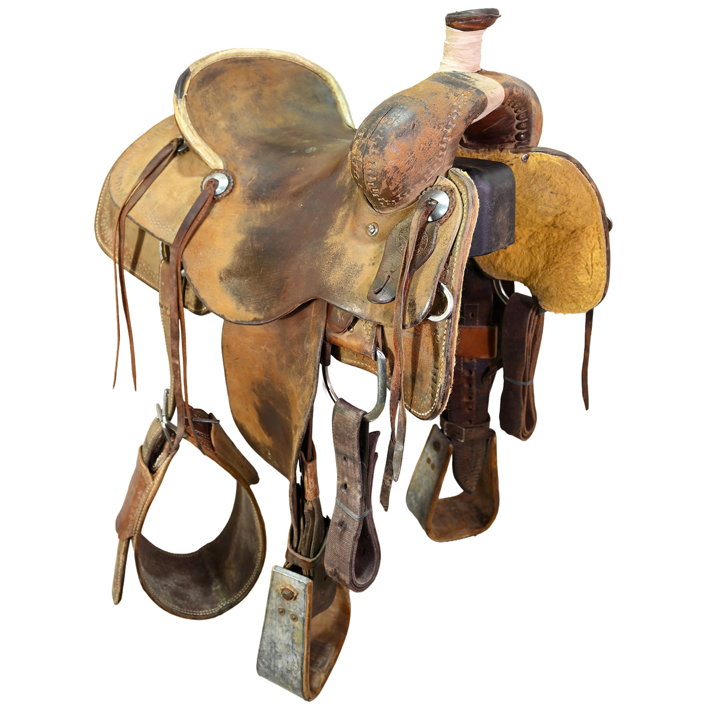 Used 16" SRS Ranch Roping Saddle