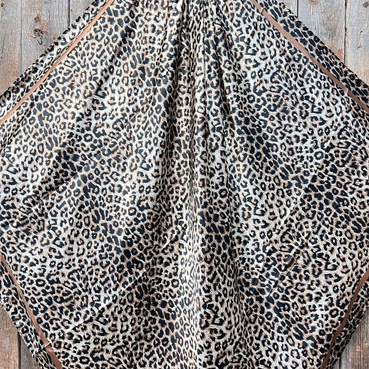 Rodeo Drive 35"x35" Tan Leopard Wild Rag