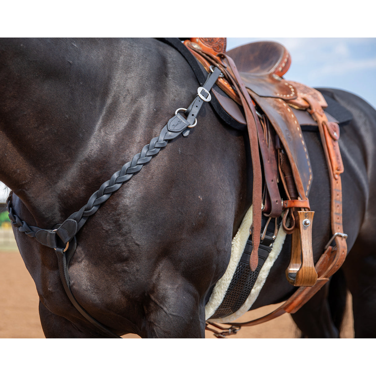 Professional's Choice Contoured VenTech Fleece Cinch- Black