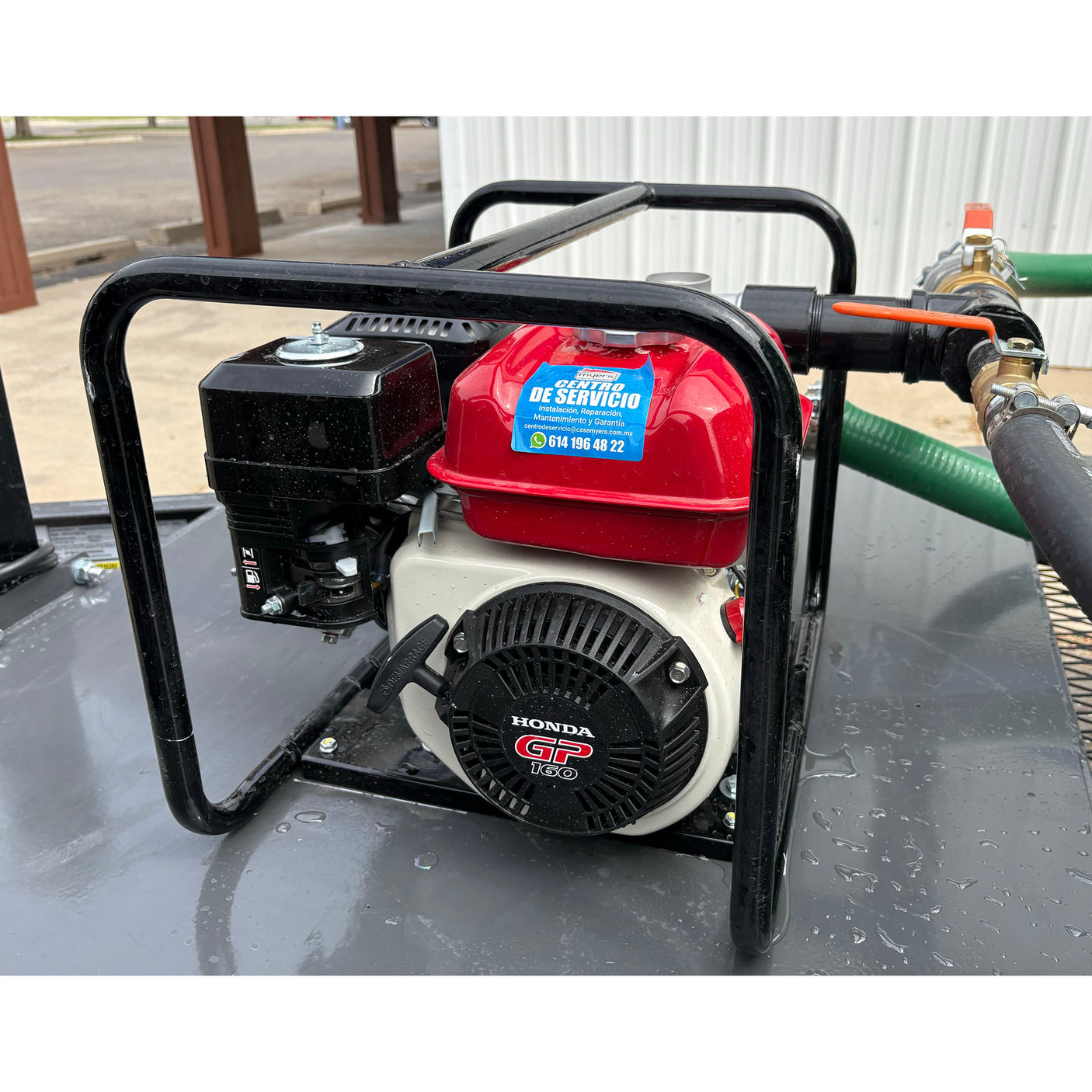 2027 Chute Help 1000 Gallon Metal Water Wagon