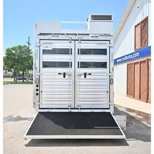 Lakota Full Width Rear Ramp