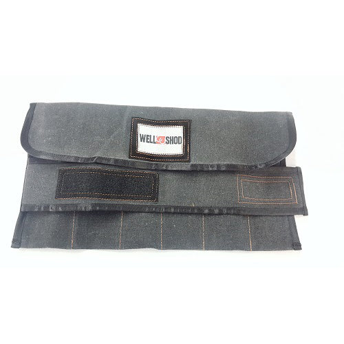 Well Shod Knife Roll