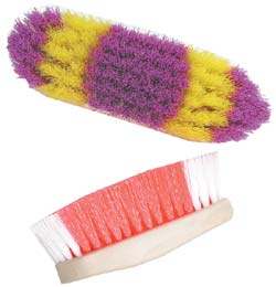 Tail Wrap Inc. Assorted Colored Brushes